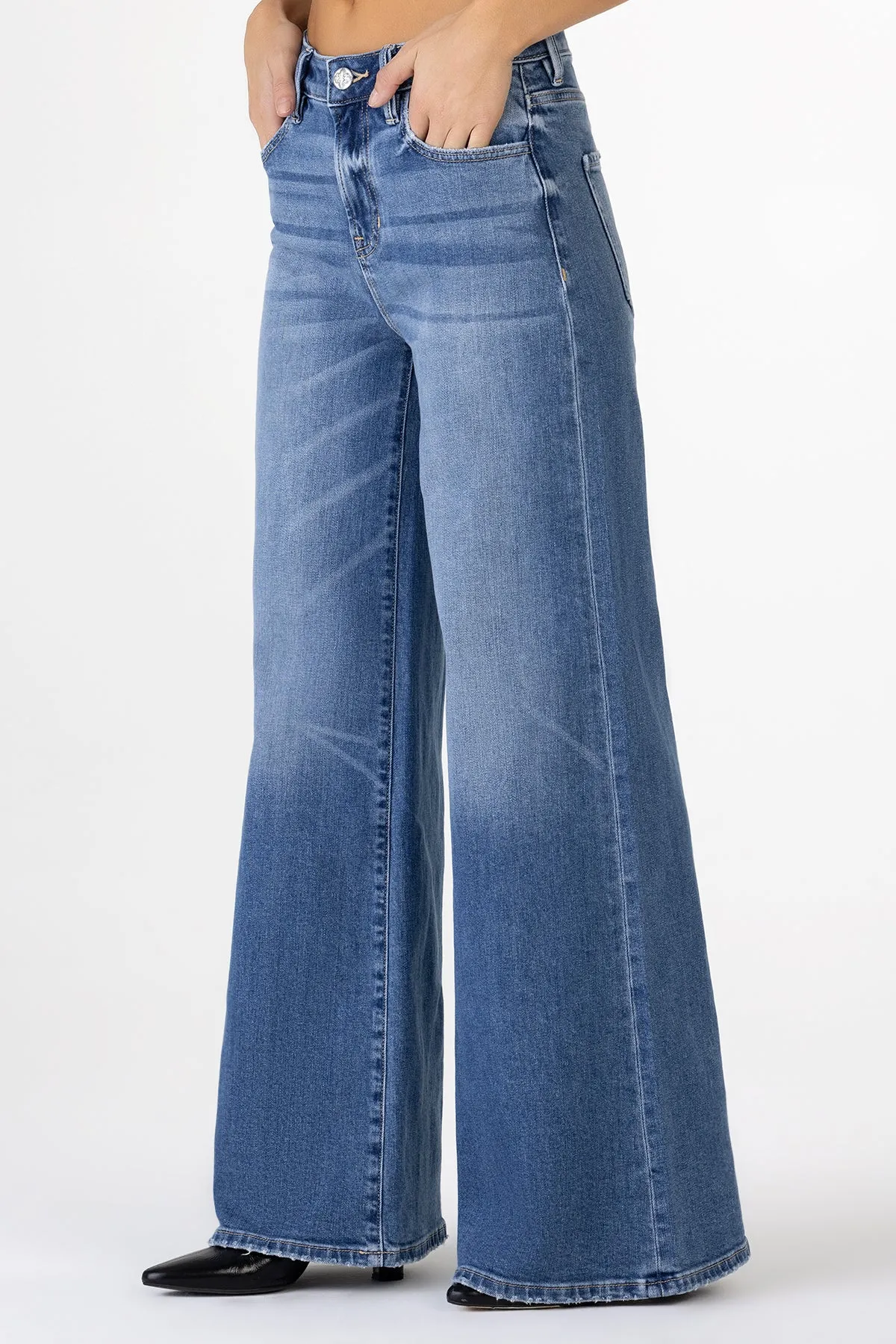 Wren Super Wide Leg Jeans
