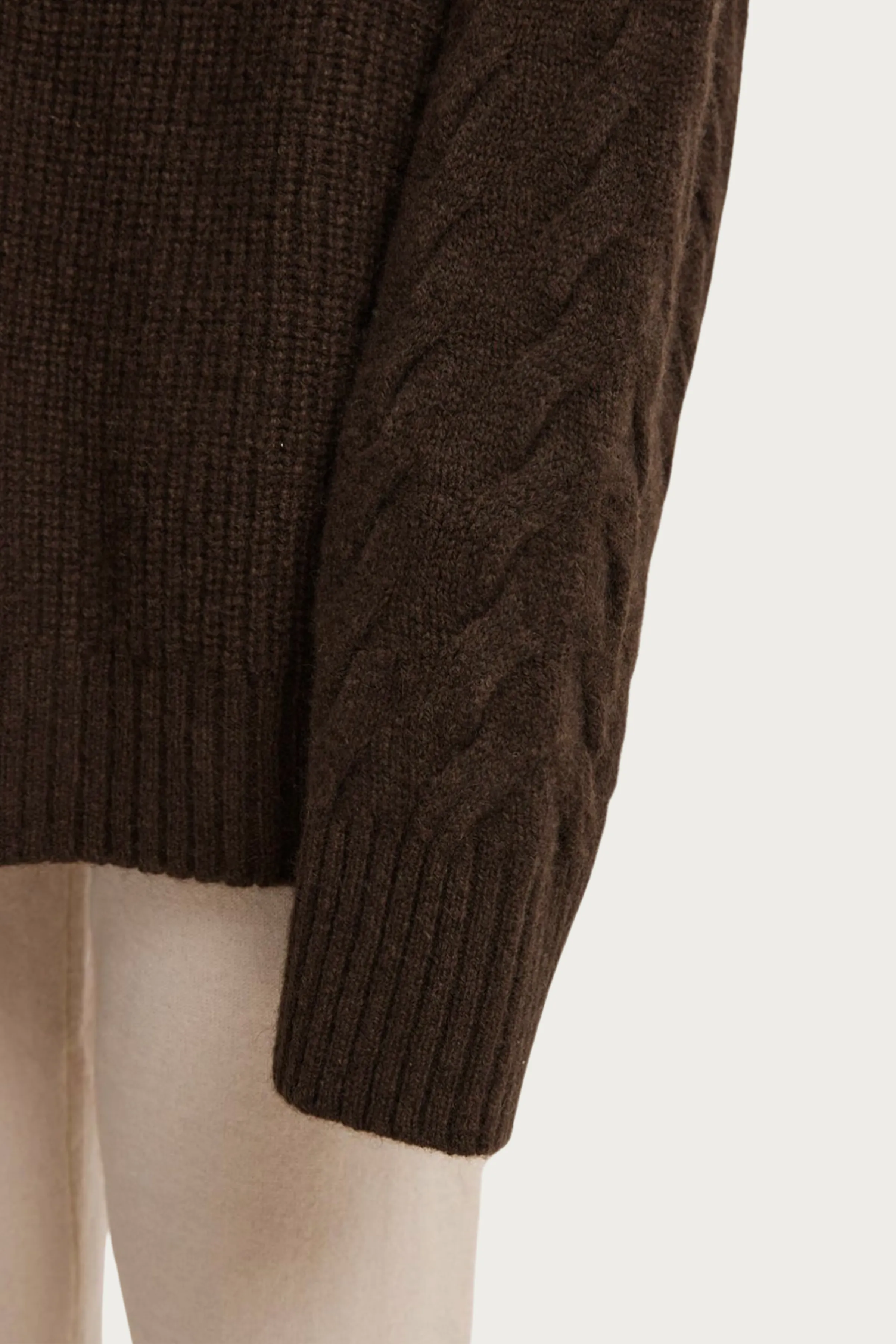 YAK WOOL TURTLENECK SWEATER