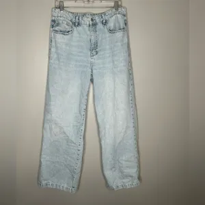 Zara Wide Leg Light Wash Jeans NWOT